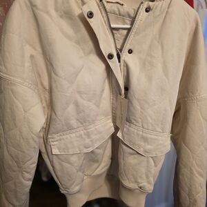 Universal Thread Off-White Quilted Bomber Jacket